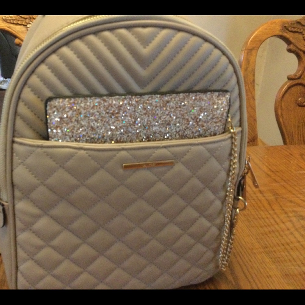 Also Tan Backpack w glitter case